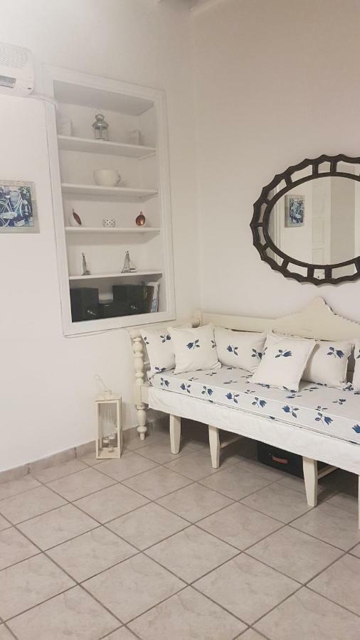 Gala Home Traditional House Galanado Экстерьер фото